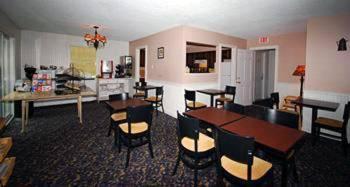 Newbury Inn 布鲁克菲尔德 外观 照片